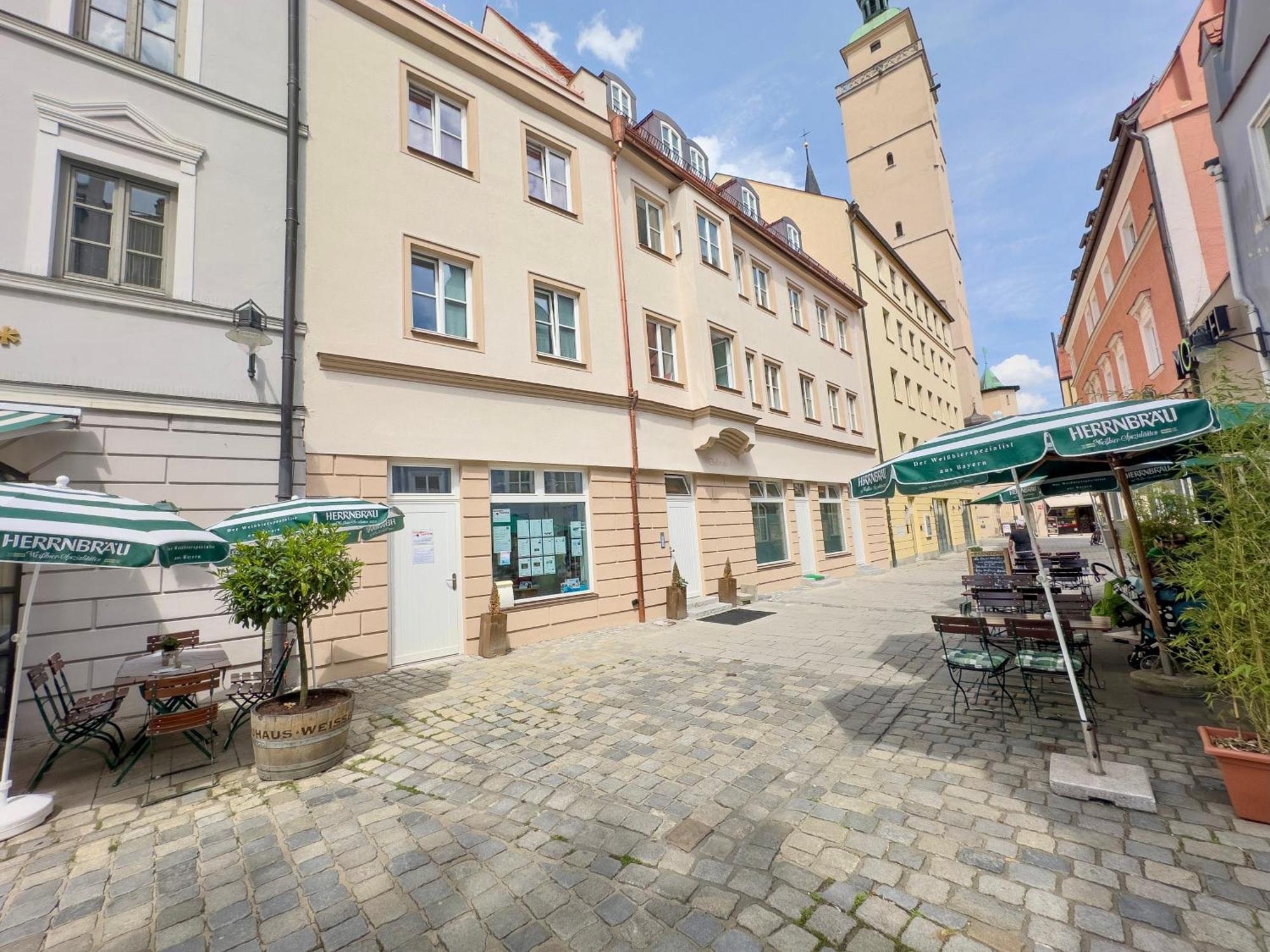 Moderne Wohnung Im Zentrum Der Altstadt - Altbau Flair, Wlan Ingolstadt Exterior photo